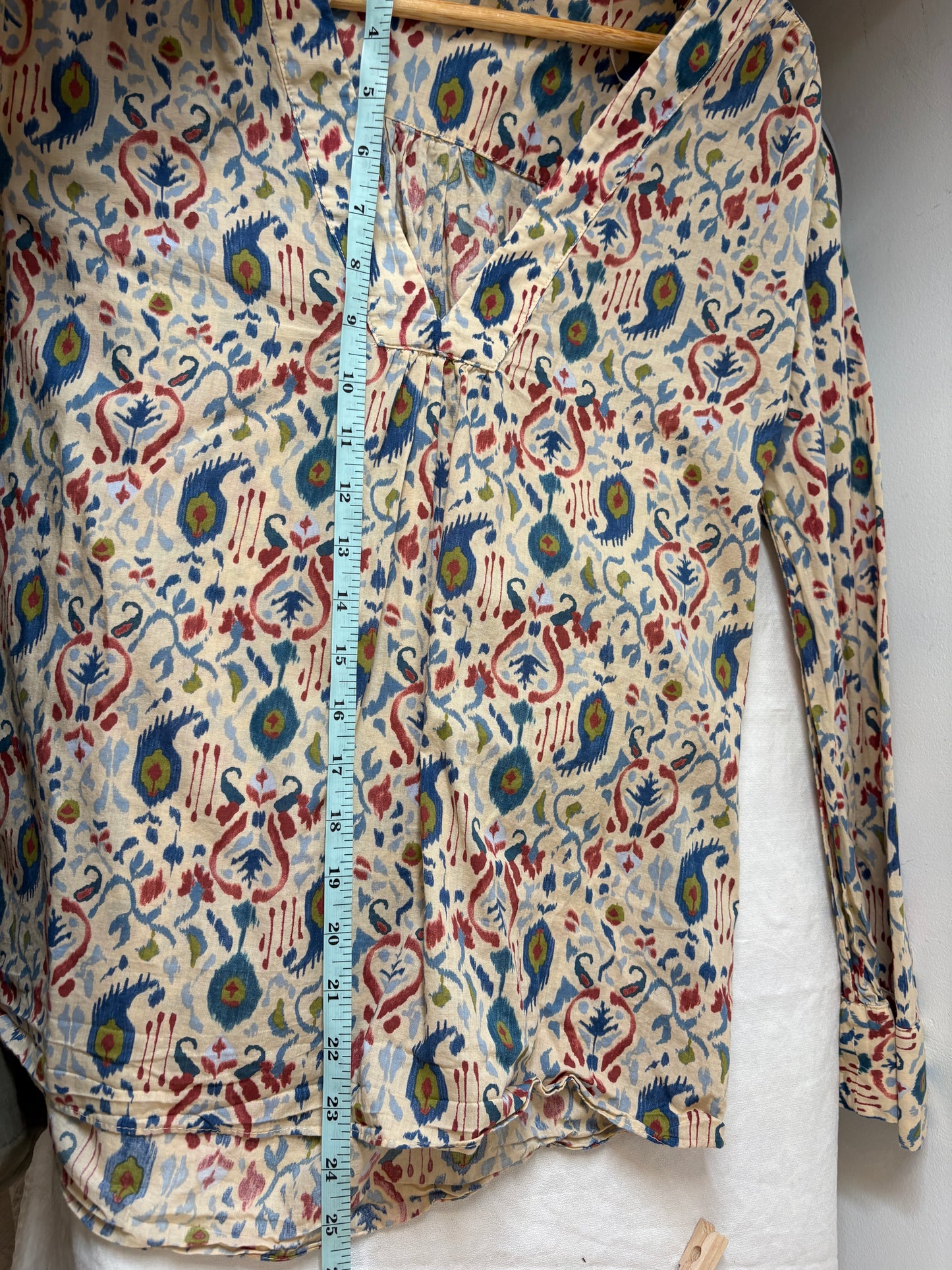 ZARA Multi color Paisley PRINT BLOUSE Long  Sleeves V Neck Size XS