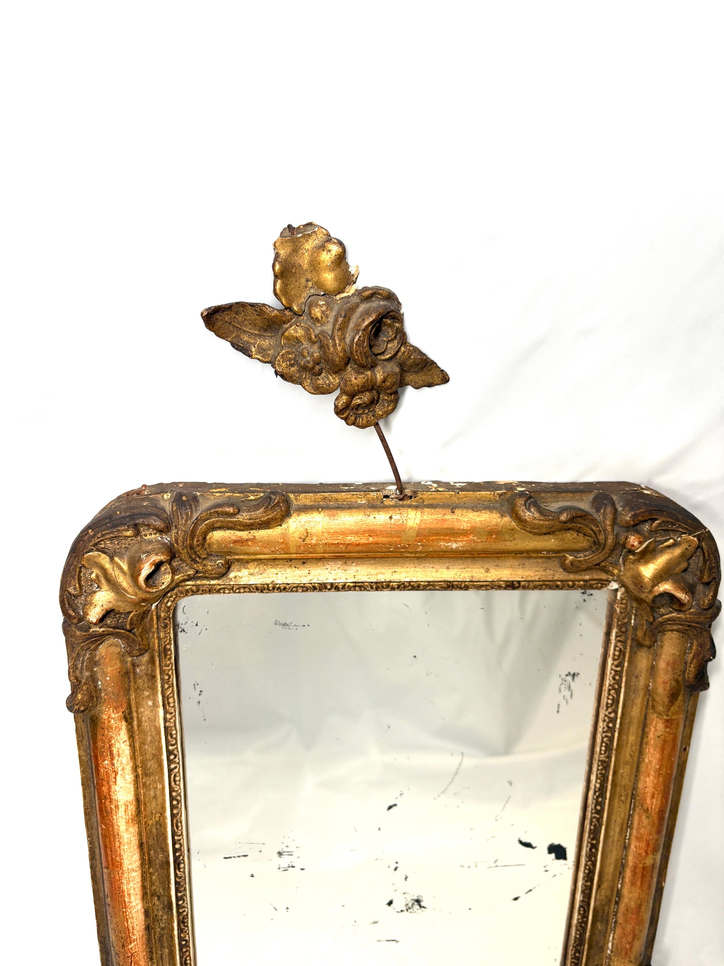 Small Vintage rectangular wood frame with gold tone accents