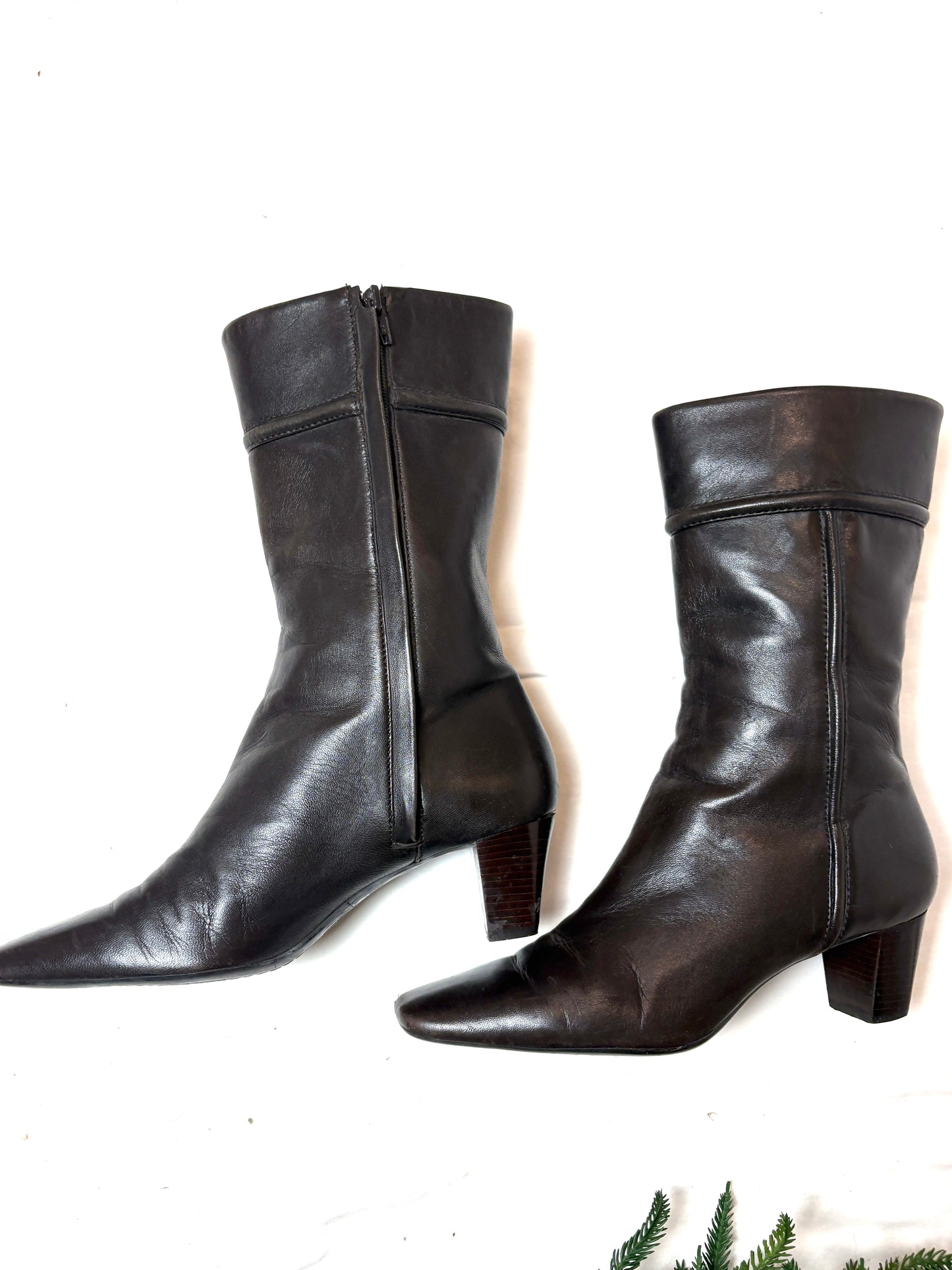COLE HAAN Womens Size 7.5 B Dark chocolate Leather Zip High Ankle Fashion Boots