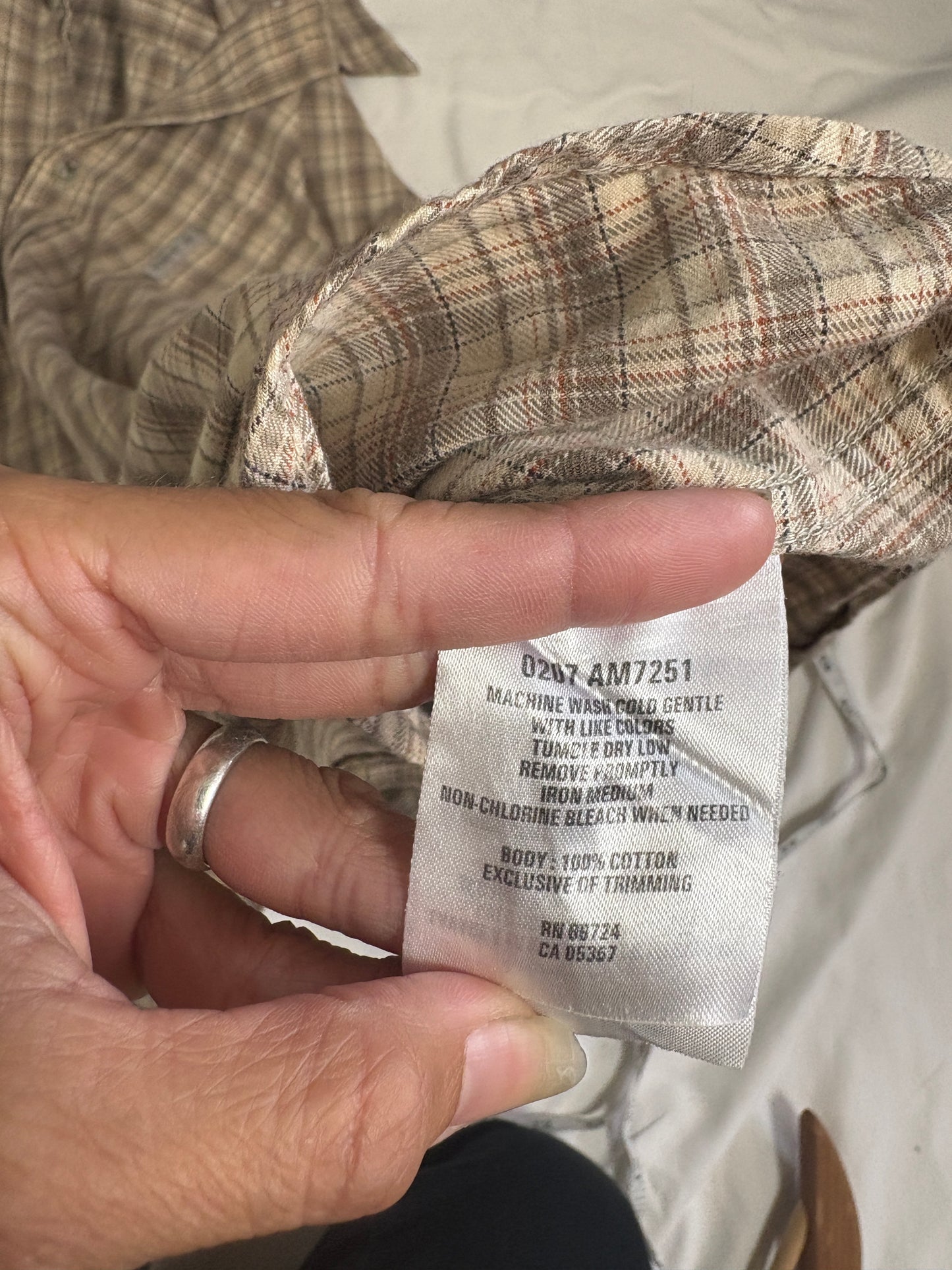 Columbia Shirt Mens XXL-Sportwear Tan Plaid Casual Button-Down Long Sleeve