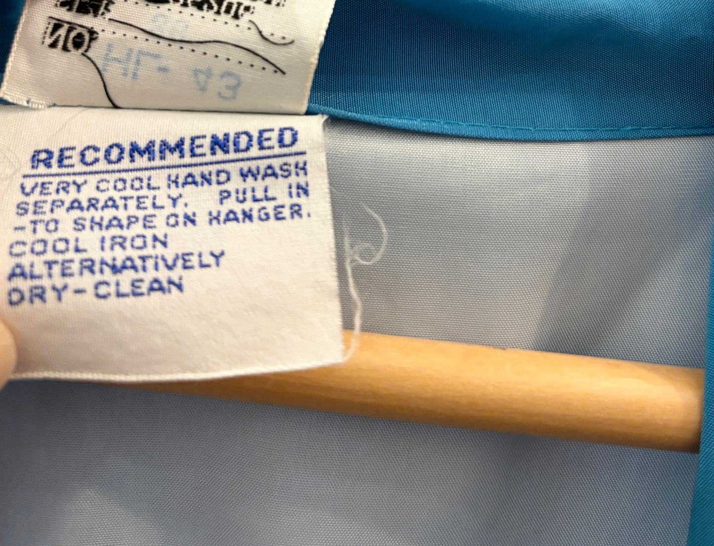 1950s Vintage Sky Blue Kimono Robe – Made in Japan