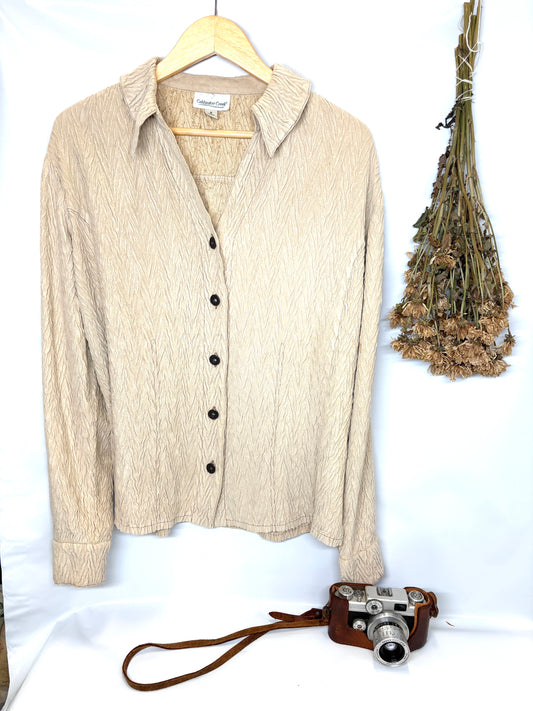 This Coldwater Creek beige Shirt Jacket Size M