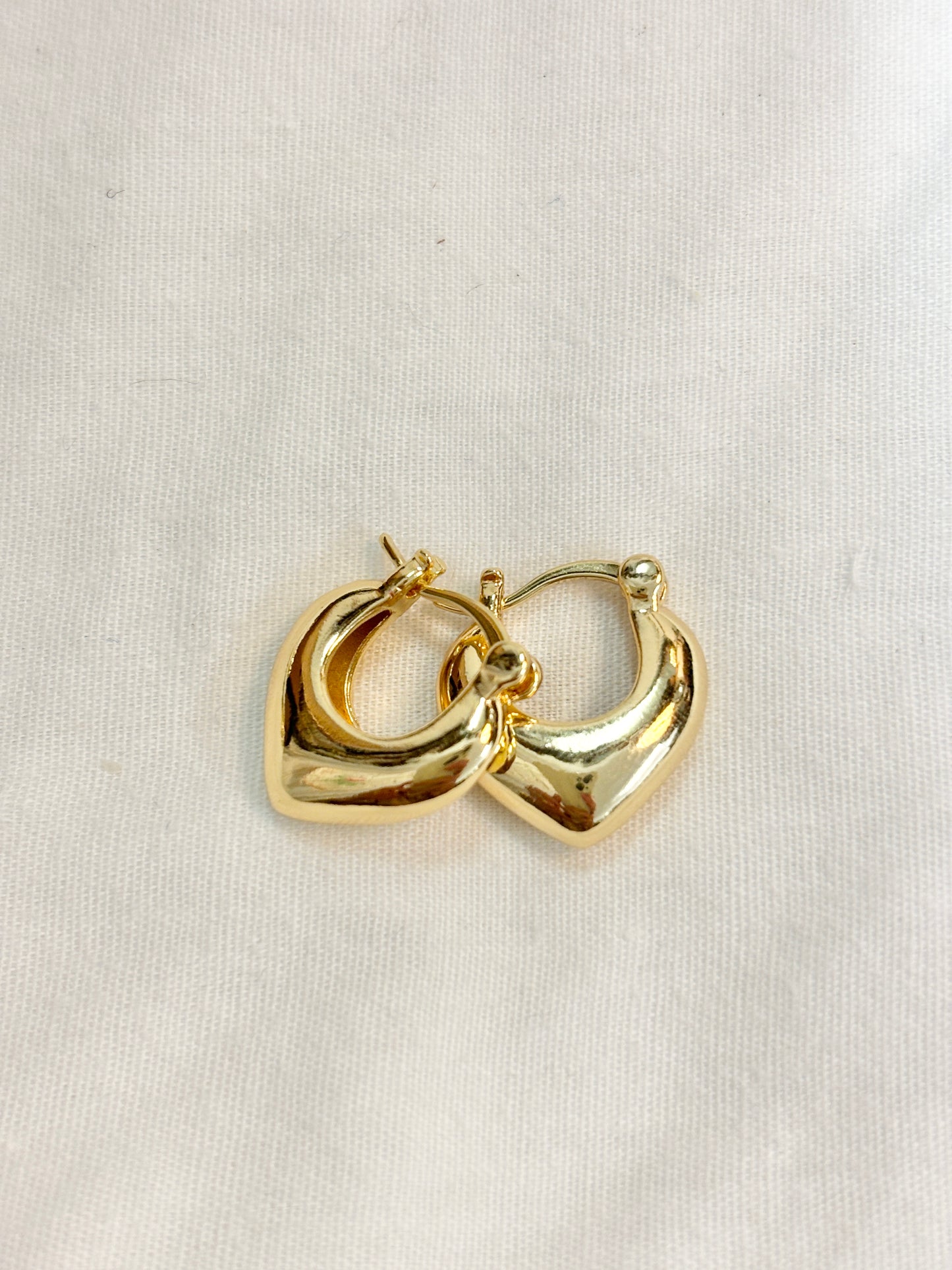 16K Gold Filled V-Shaped Dome French Lock Hoop Earrings