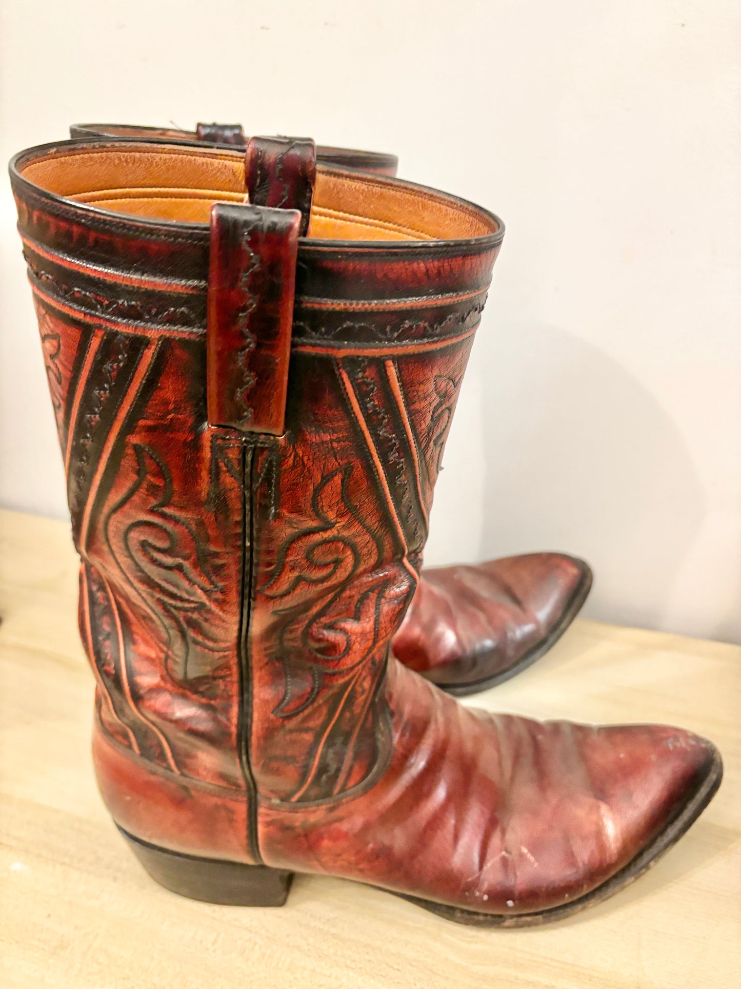 Vintage Lucchese San Antonio Cowboy Boots Black Cherry 13C Western Leather