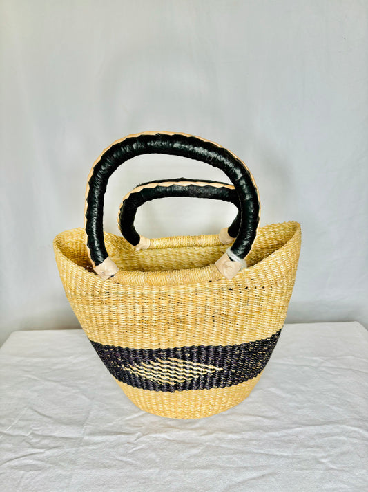 Classic picnic handwoven basket (small)