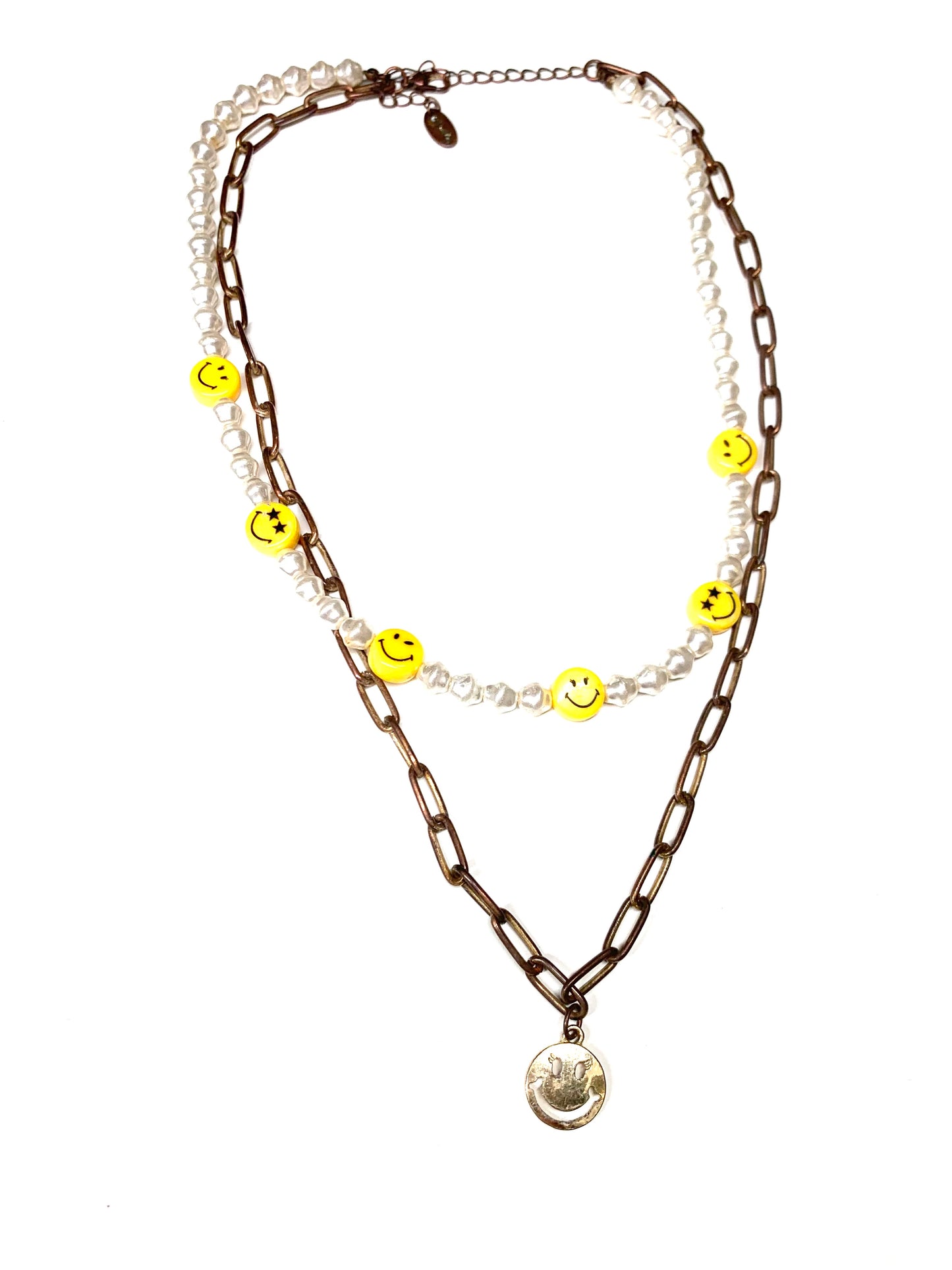 Vintage Inspired unisex multirow happy face necklace in faux pearl