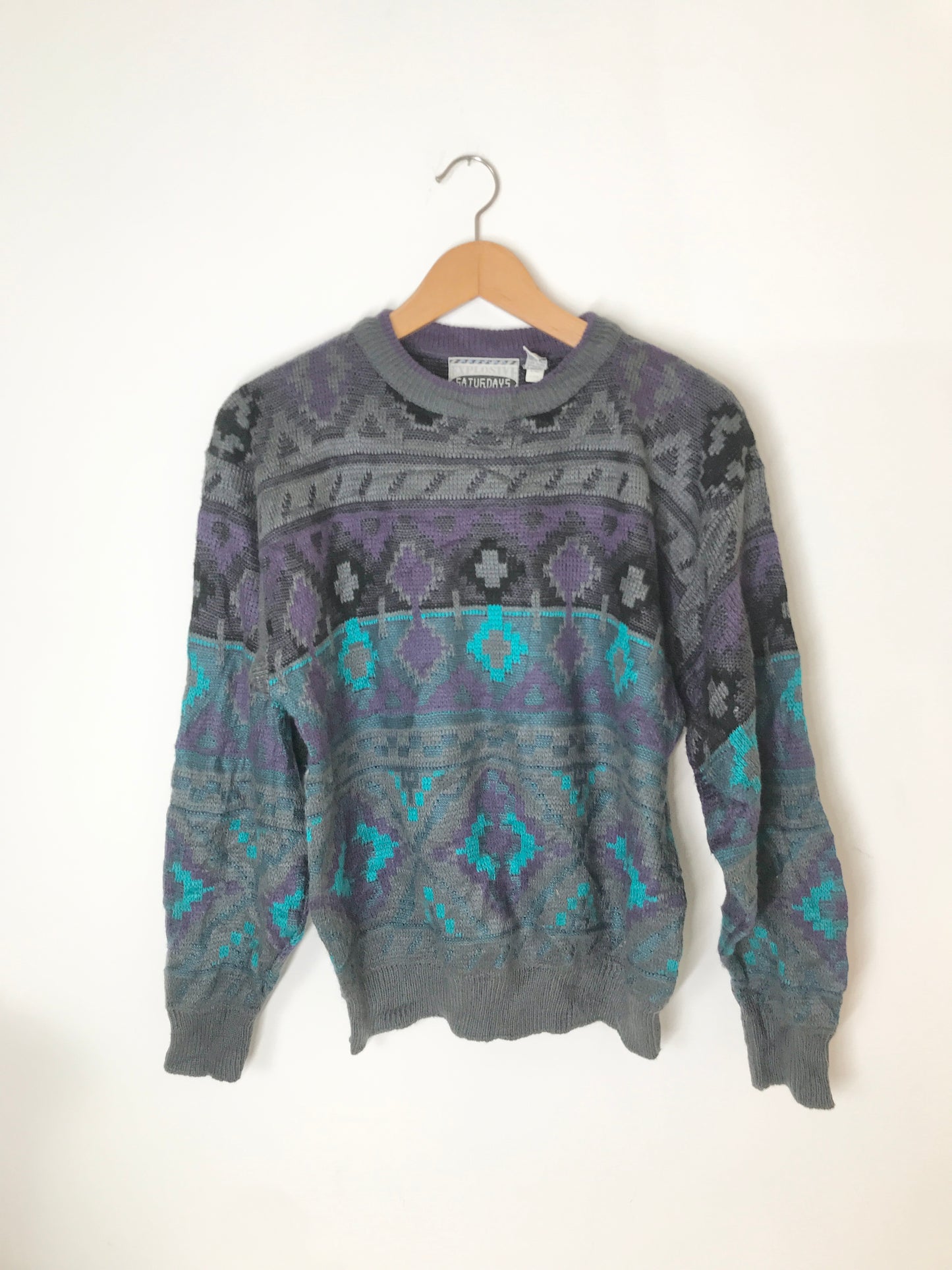 Vintage Explosive Saturdays Styling  Sweater