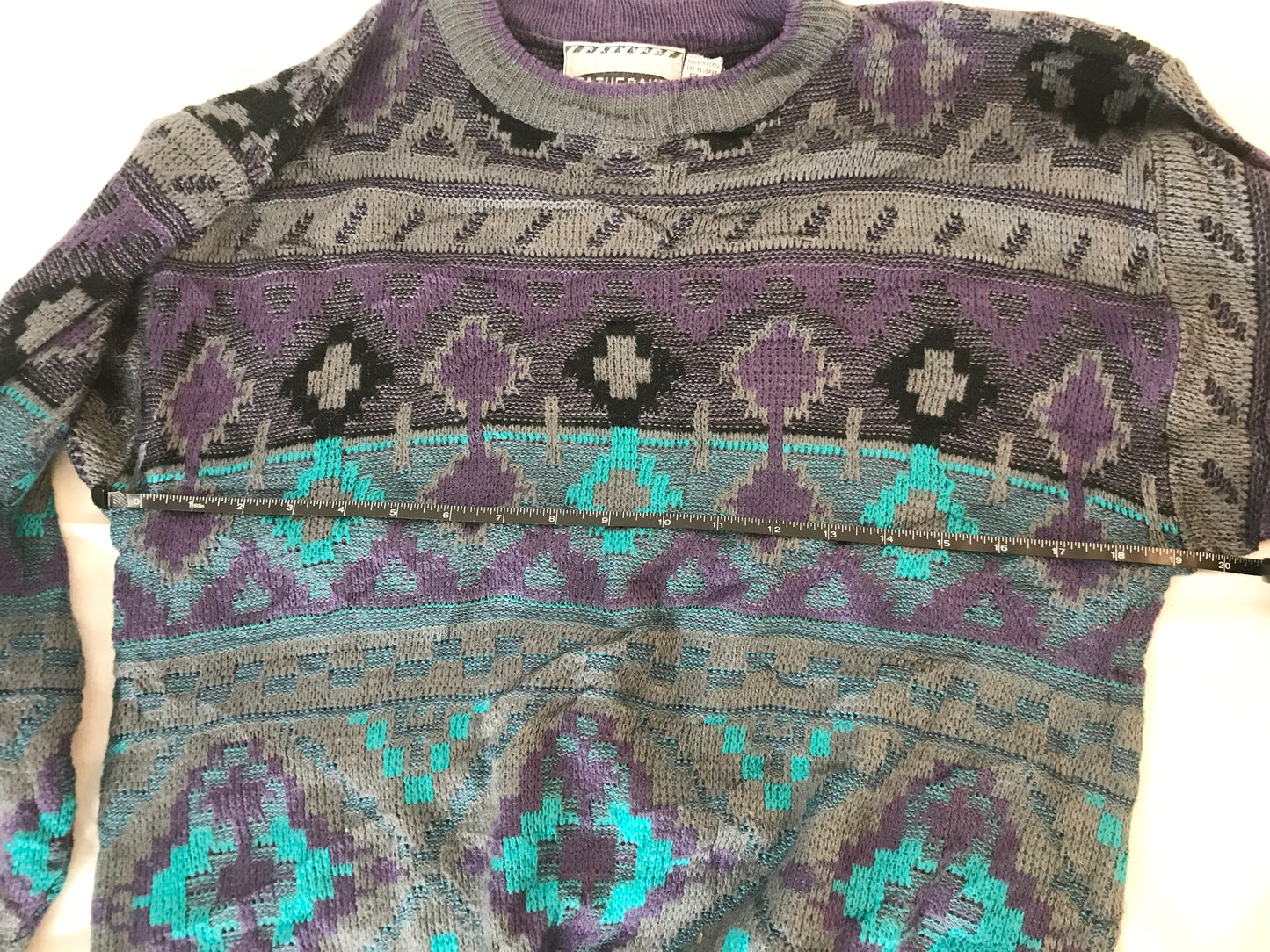 Vintage Explosive Saturdays Styling  Sweater