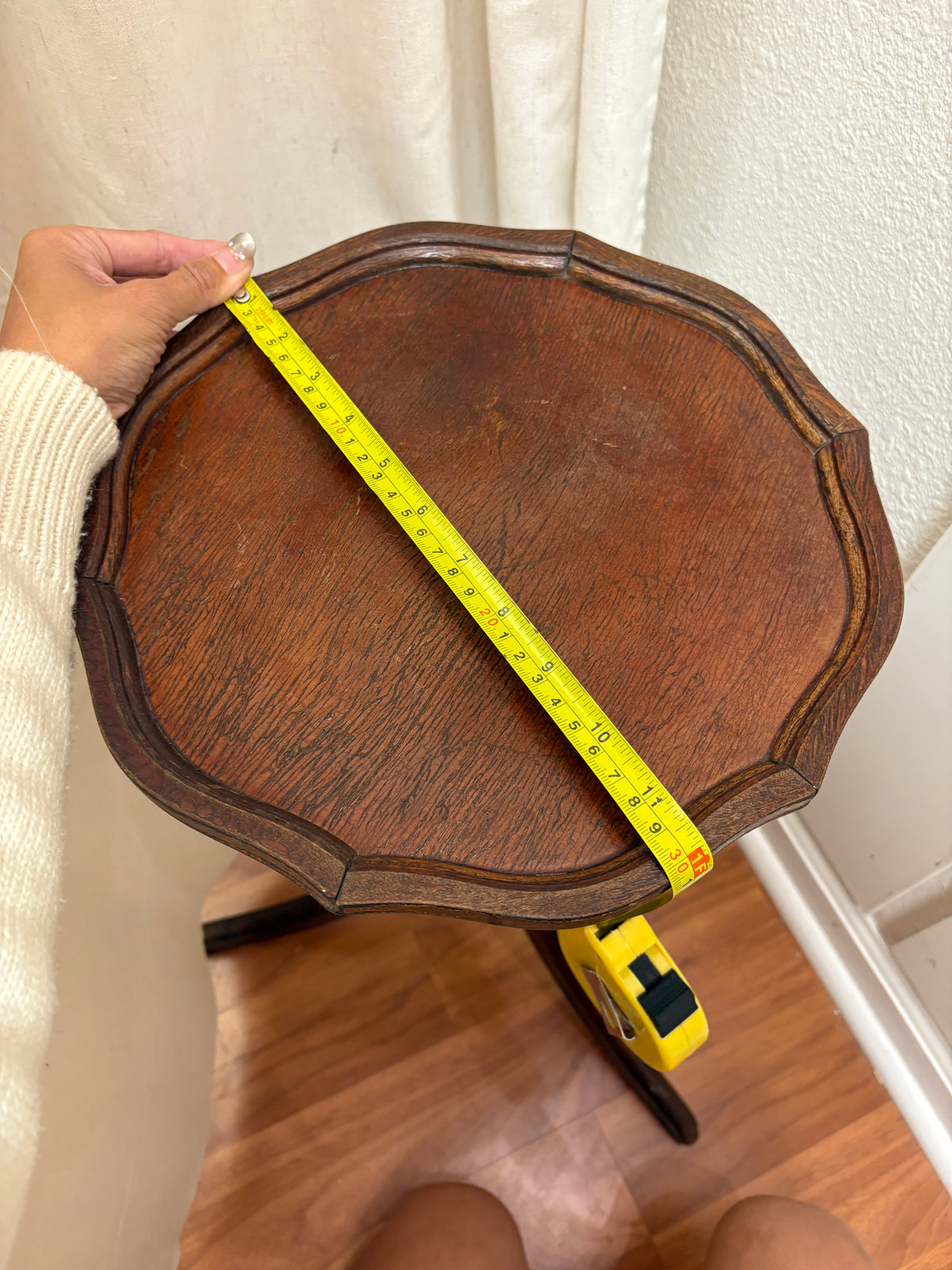 Vintage Pie Crust Round Side Table