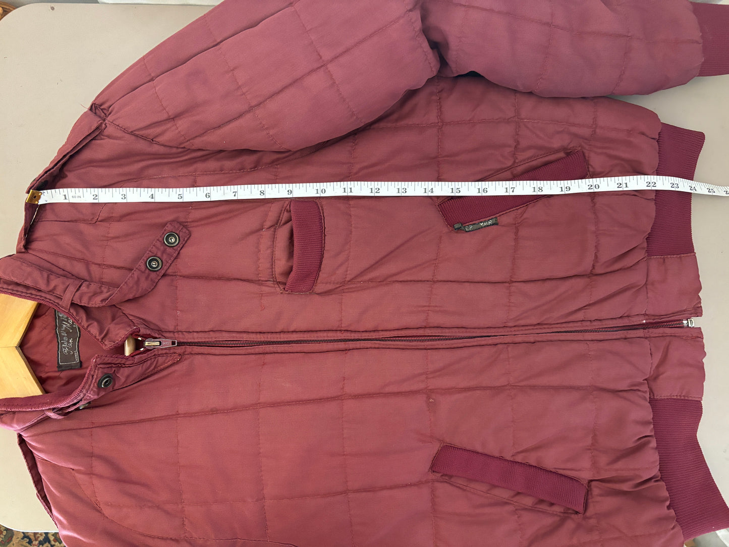 Vintage quilted bomber jacket S