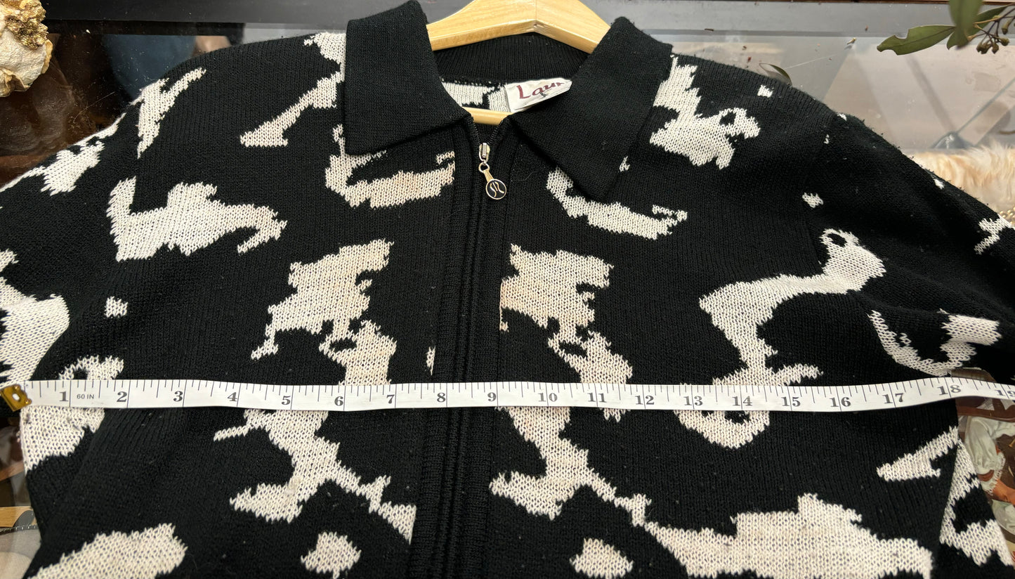 sweater black and white