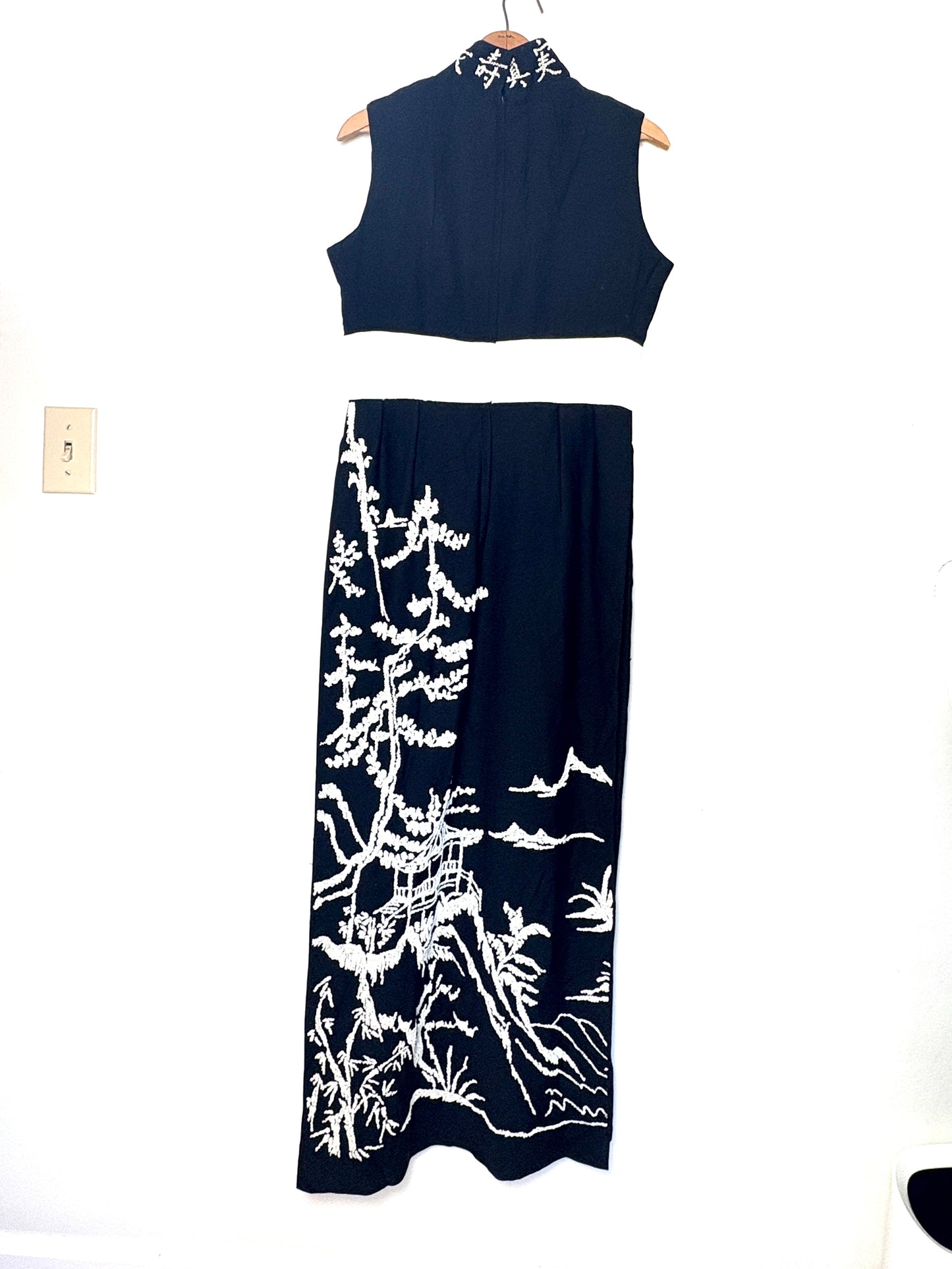 Glass Apparel Custom Vtg 60s Black Color With Beaded Chinese new year Dress