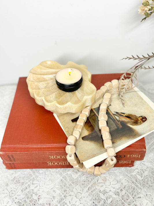Marble Clam Shell Tea Light Holder