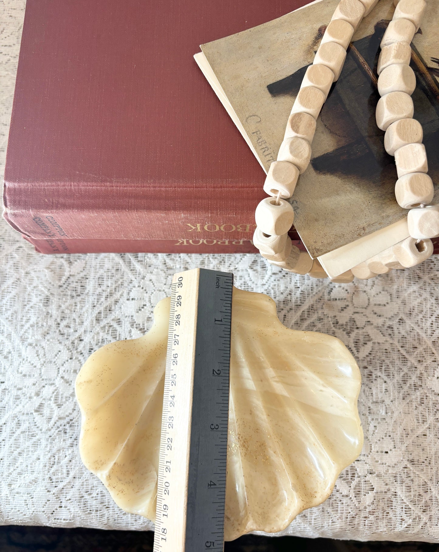 Marble Clam Shell Tea Light Holder