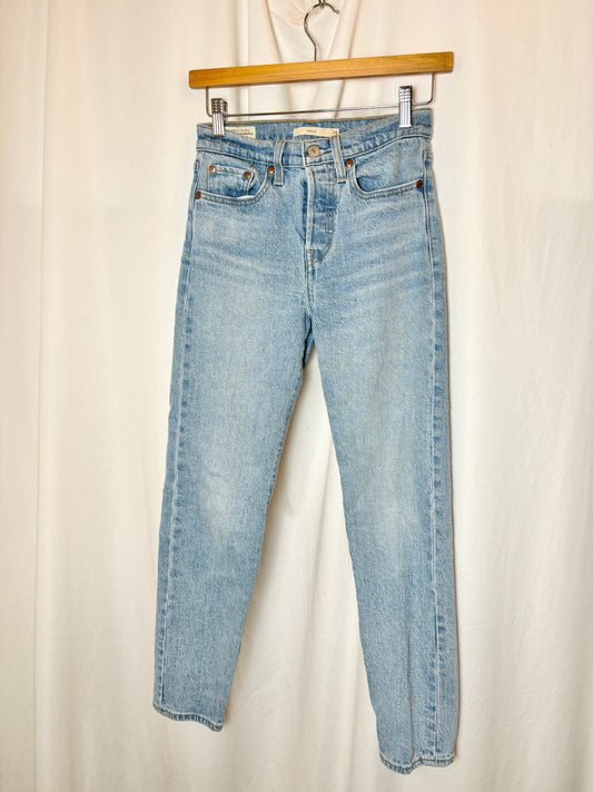 Levi’s Wedgie Jeans Size 24