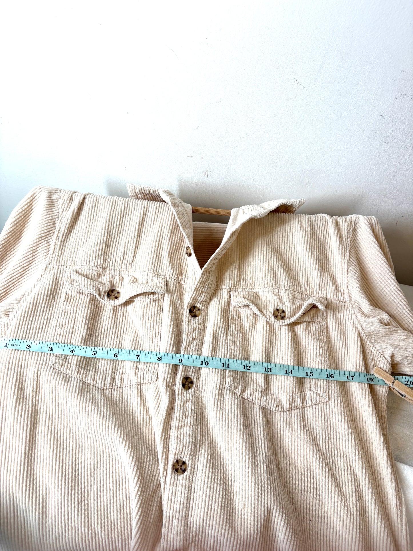 Roxy Women’s Cream Let It Go Corduroy Button Up Shirt Sz XS Long Sleeve