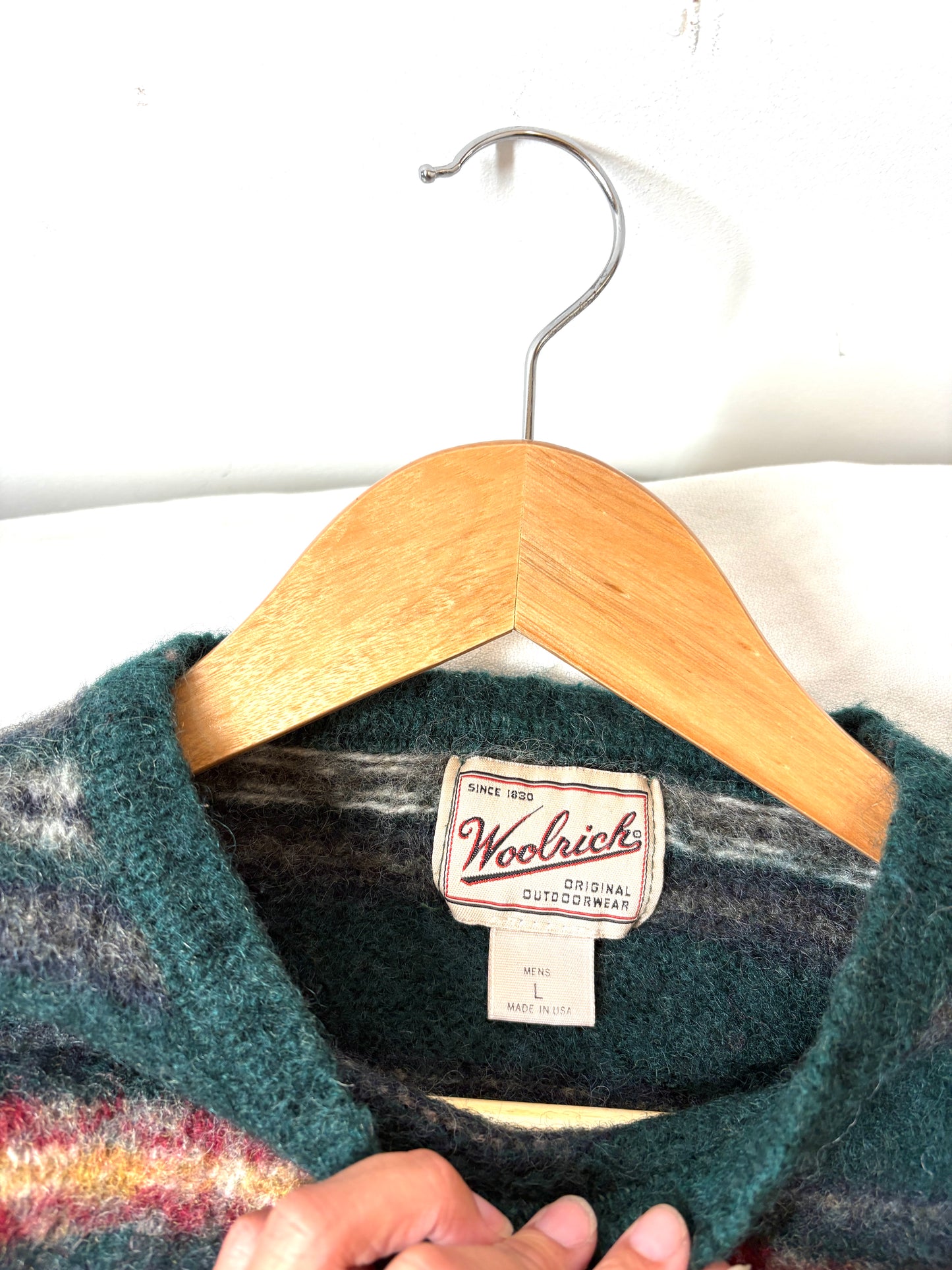 Vintage Woolrich Sweater Wool size L Woven Knit Pull Over Made in USA
