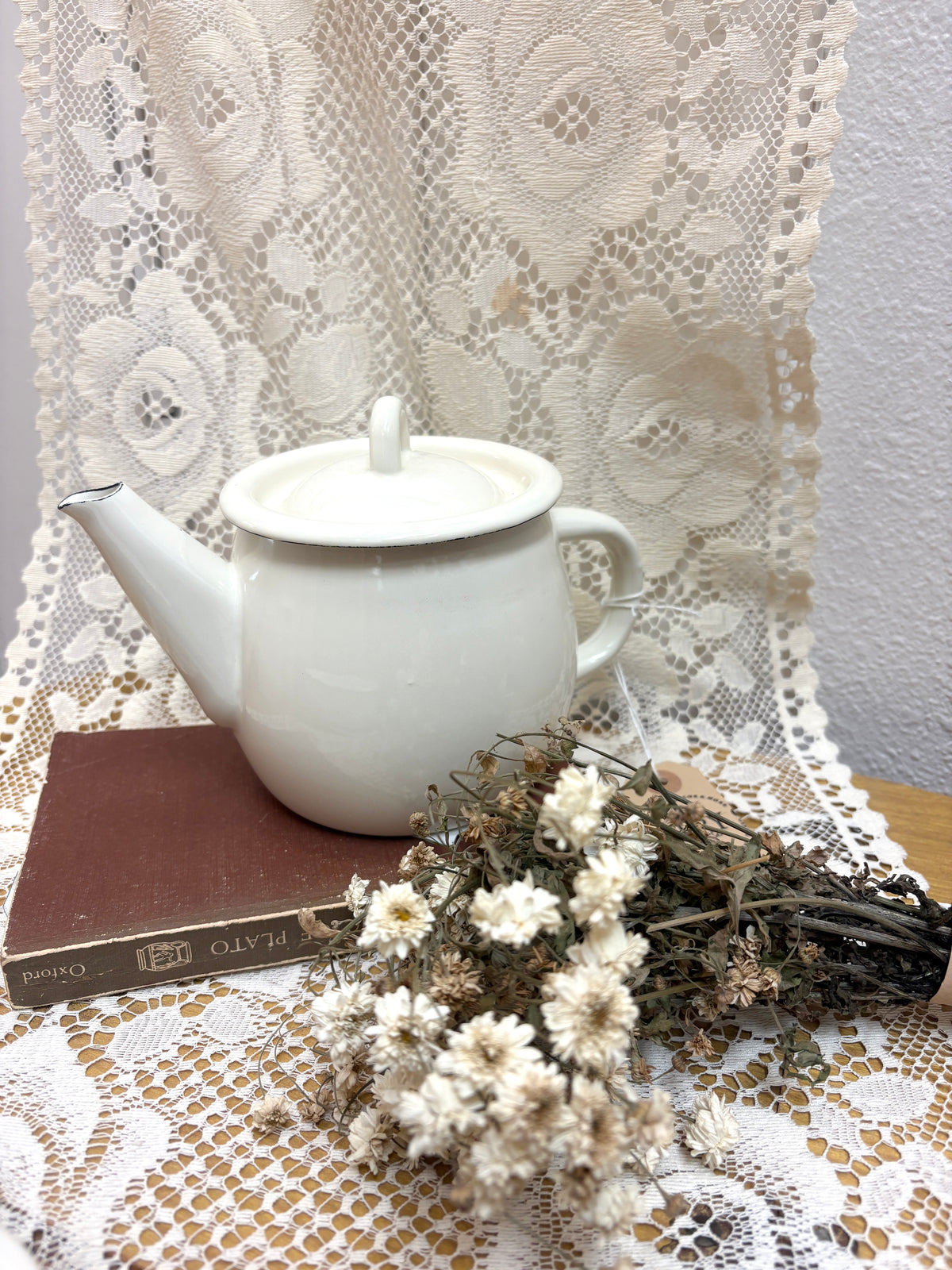 Enamel Teapot – 1L