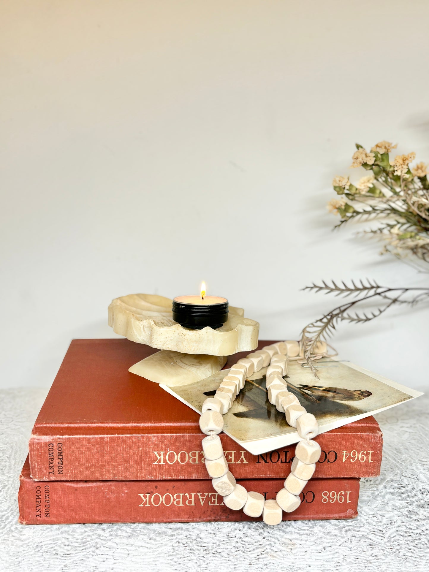 Marble Clam Shell Tea Light Holder