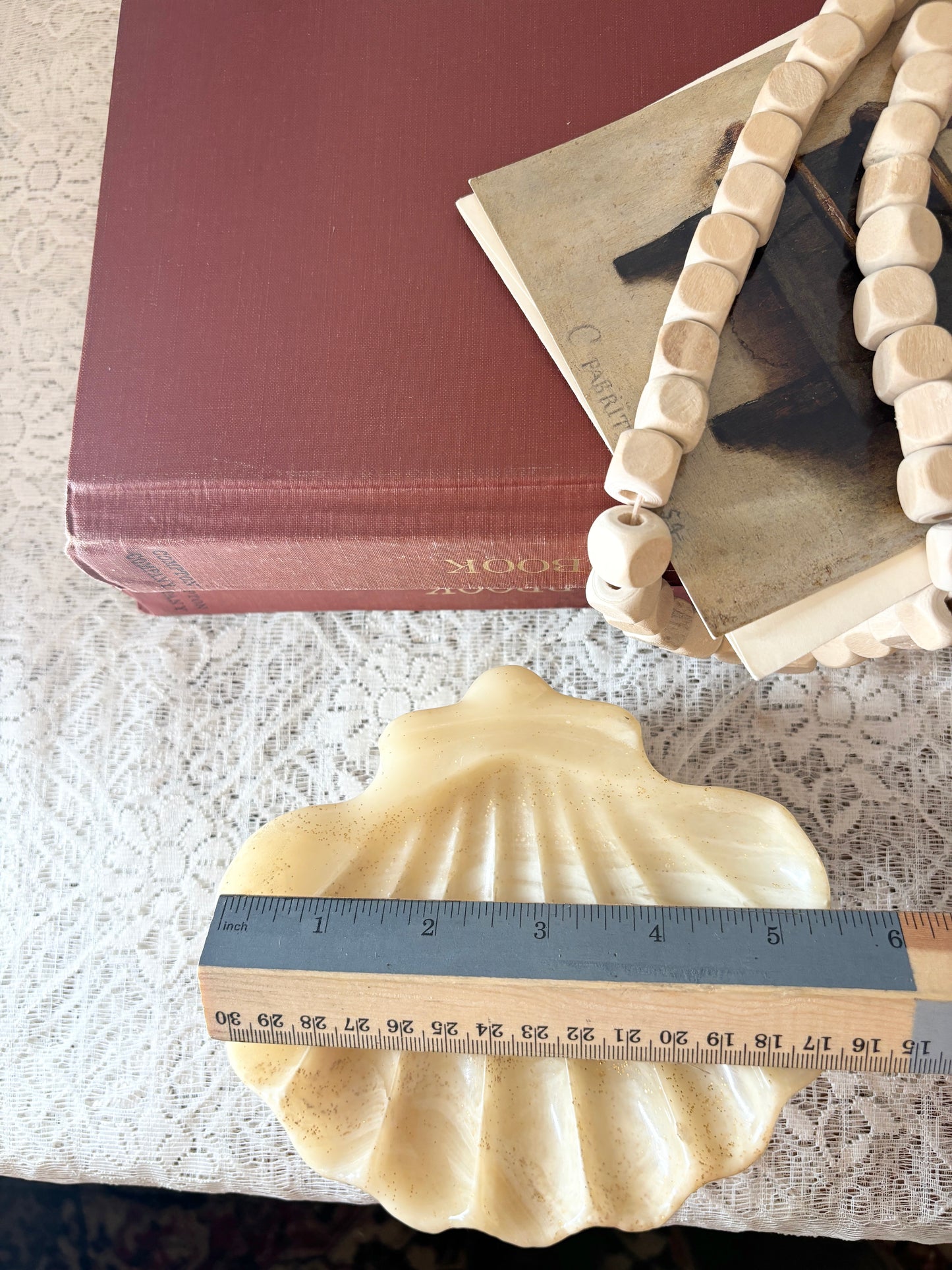Marble Clam Shell Tea Light Holder