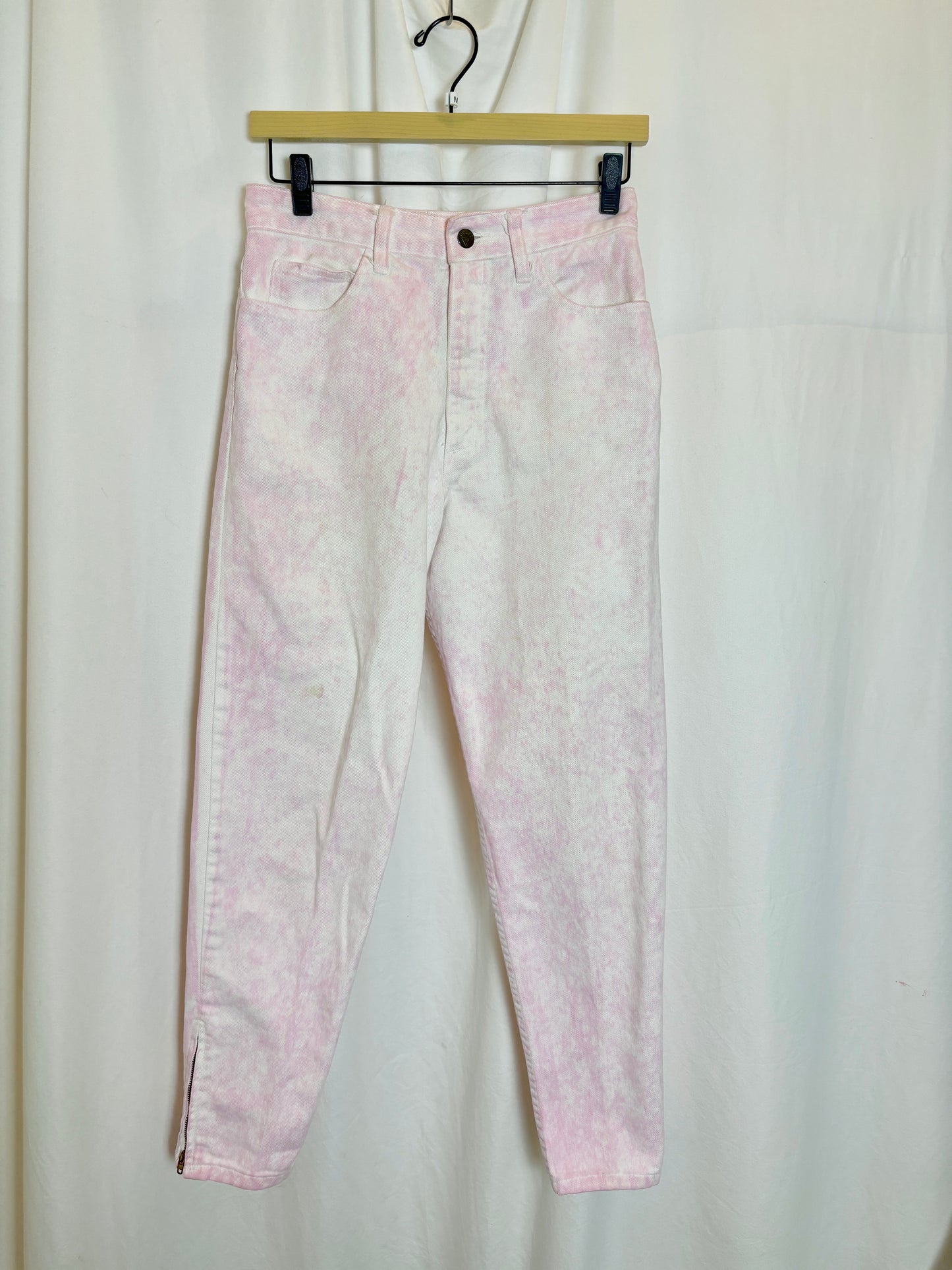Vintage 80s LEE Pink Stone Wash