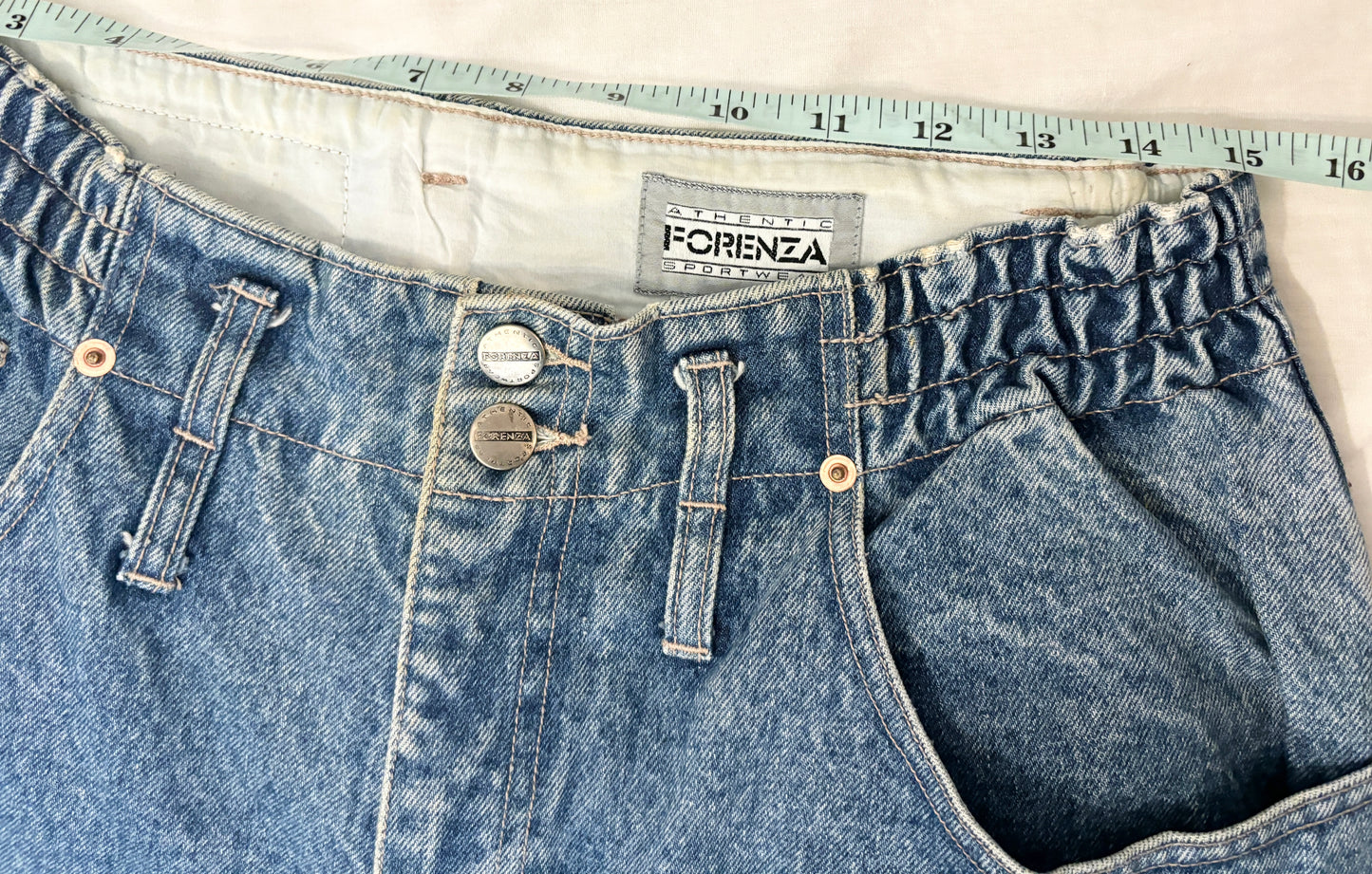 Forenza Mom Jeans Size 14