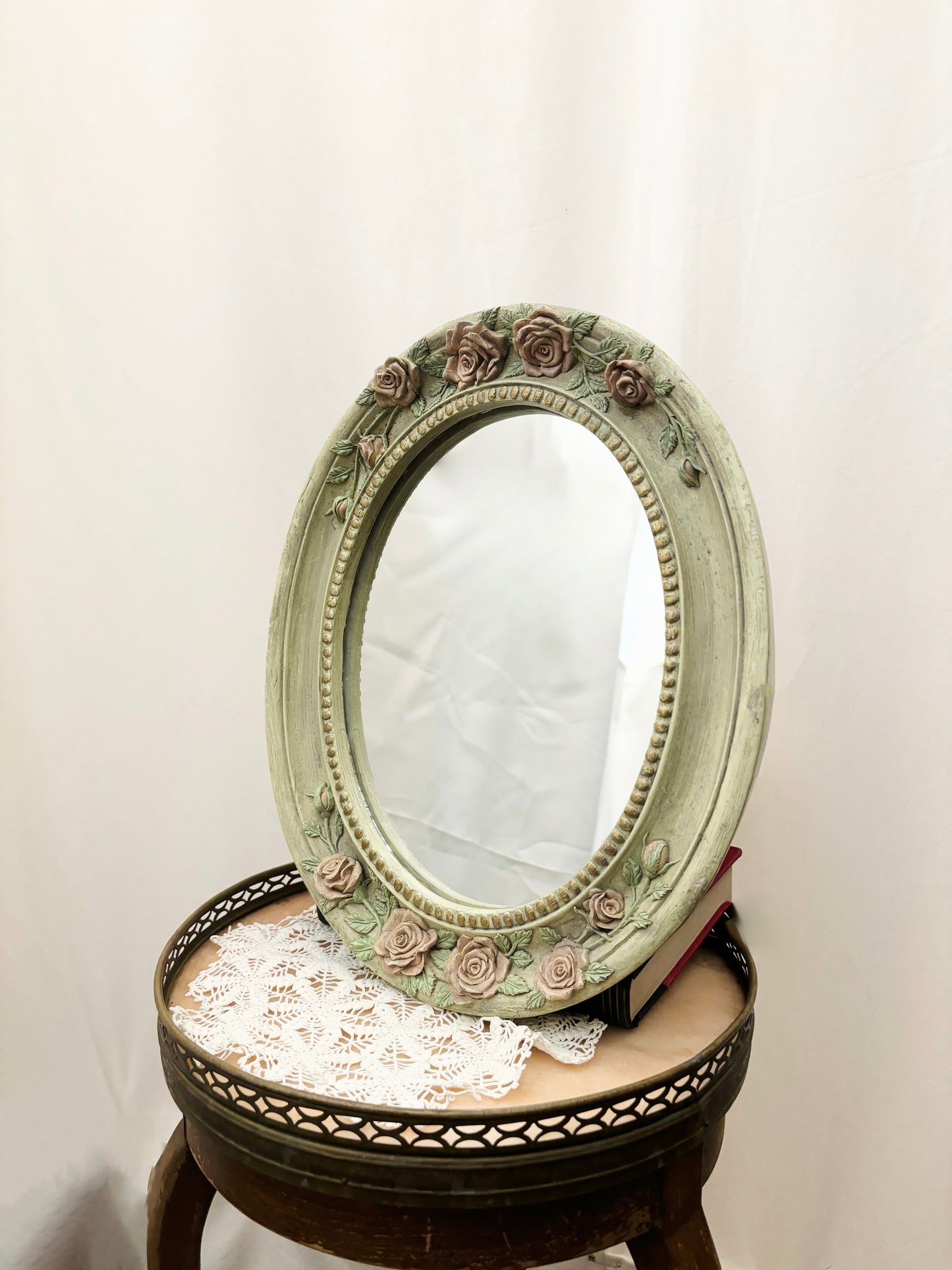 Vintage Floral Oval Mirror