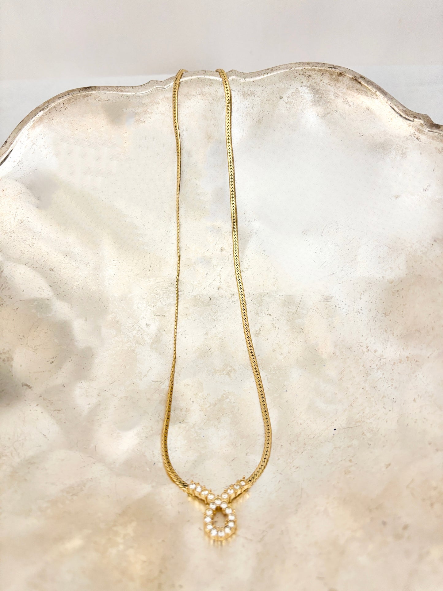 Avon Herringbone Choker Necklace