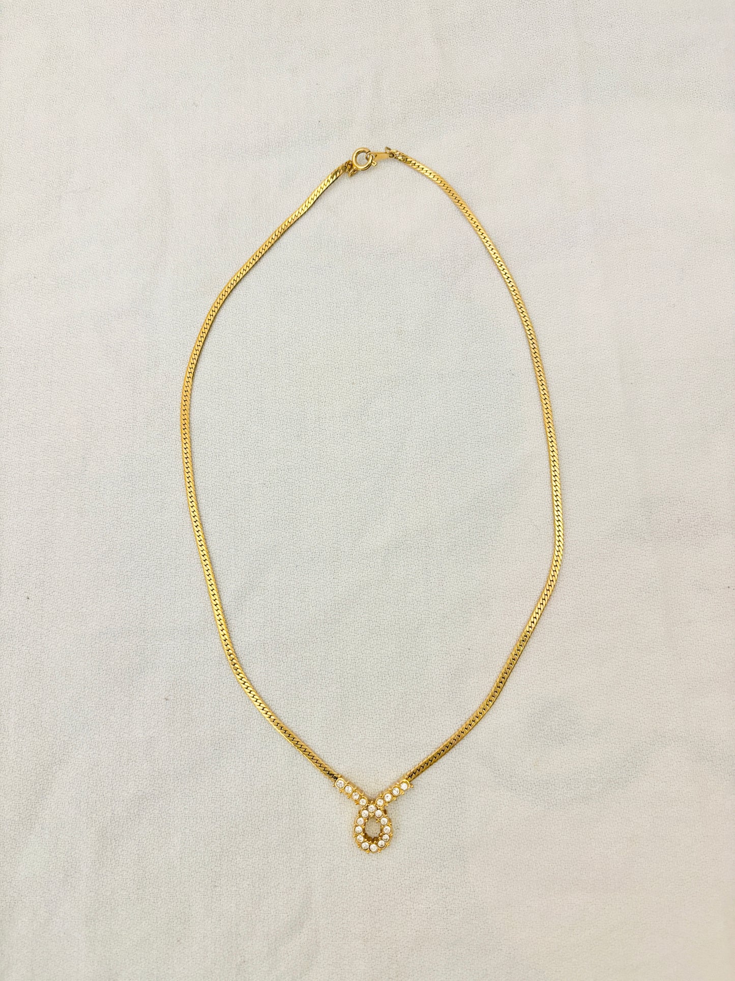 Avon Herringbone Choker Necklace