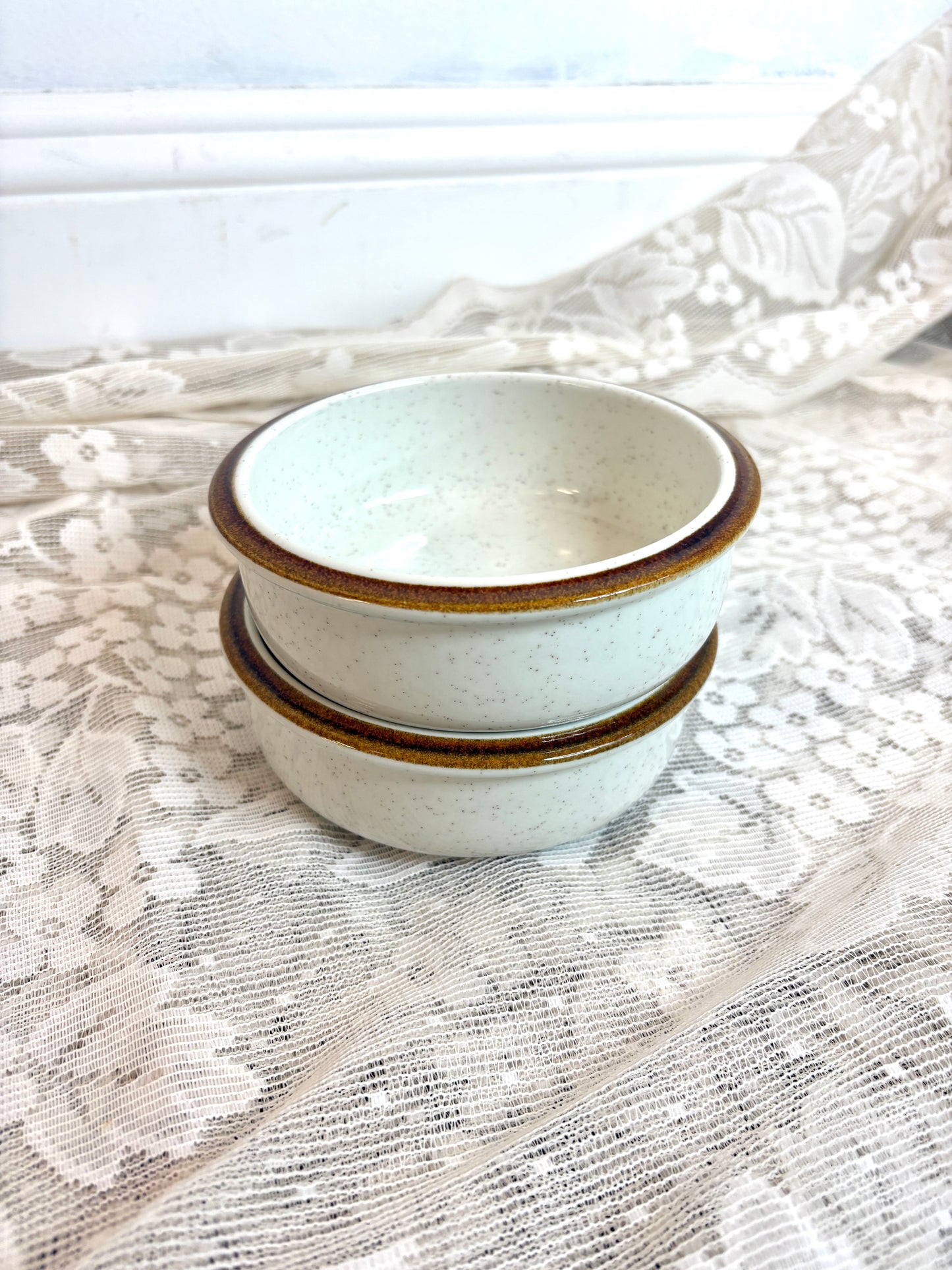 Mikasa Natural Beauty Fruit Dessert  Bowl set of 2