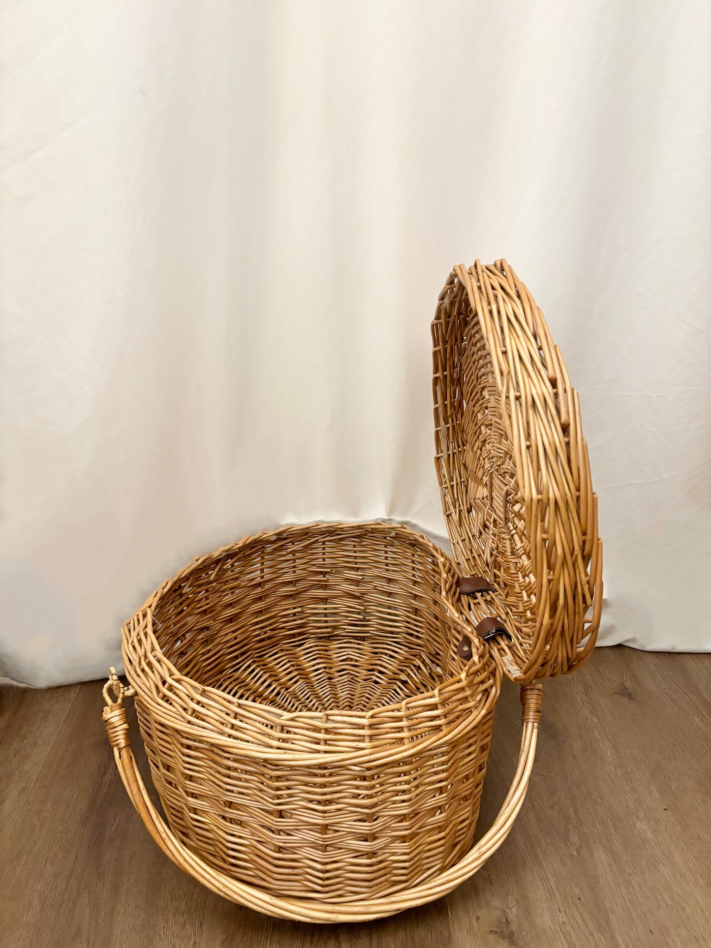 Heart Shaped Picnic Basket
