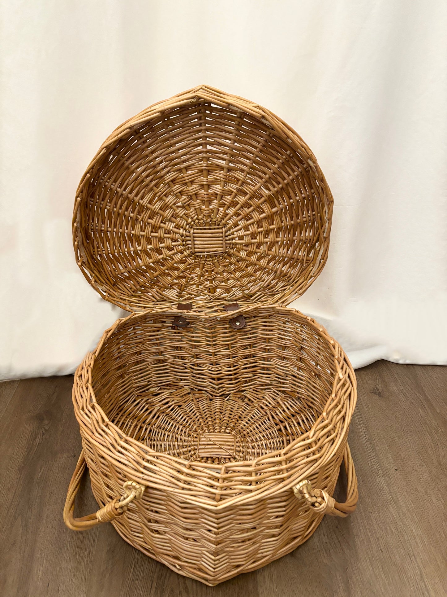 Heart Shaped Picnic Basket