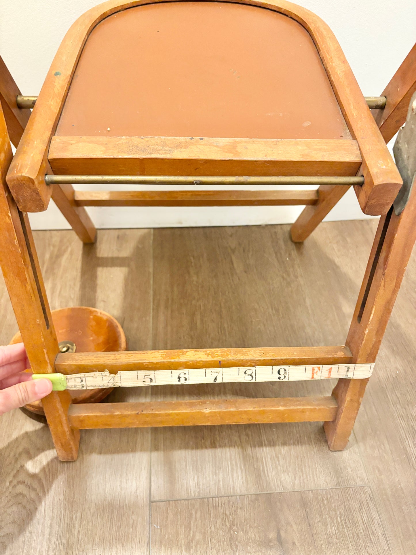Babee-Tenda Vintage Wooden Folding Child’s Chair – Mid-Century