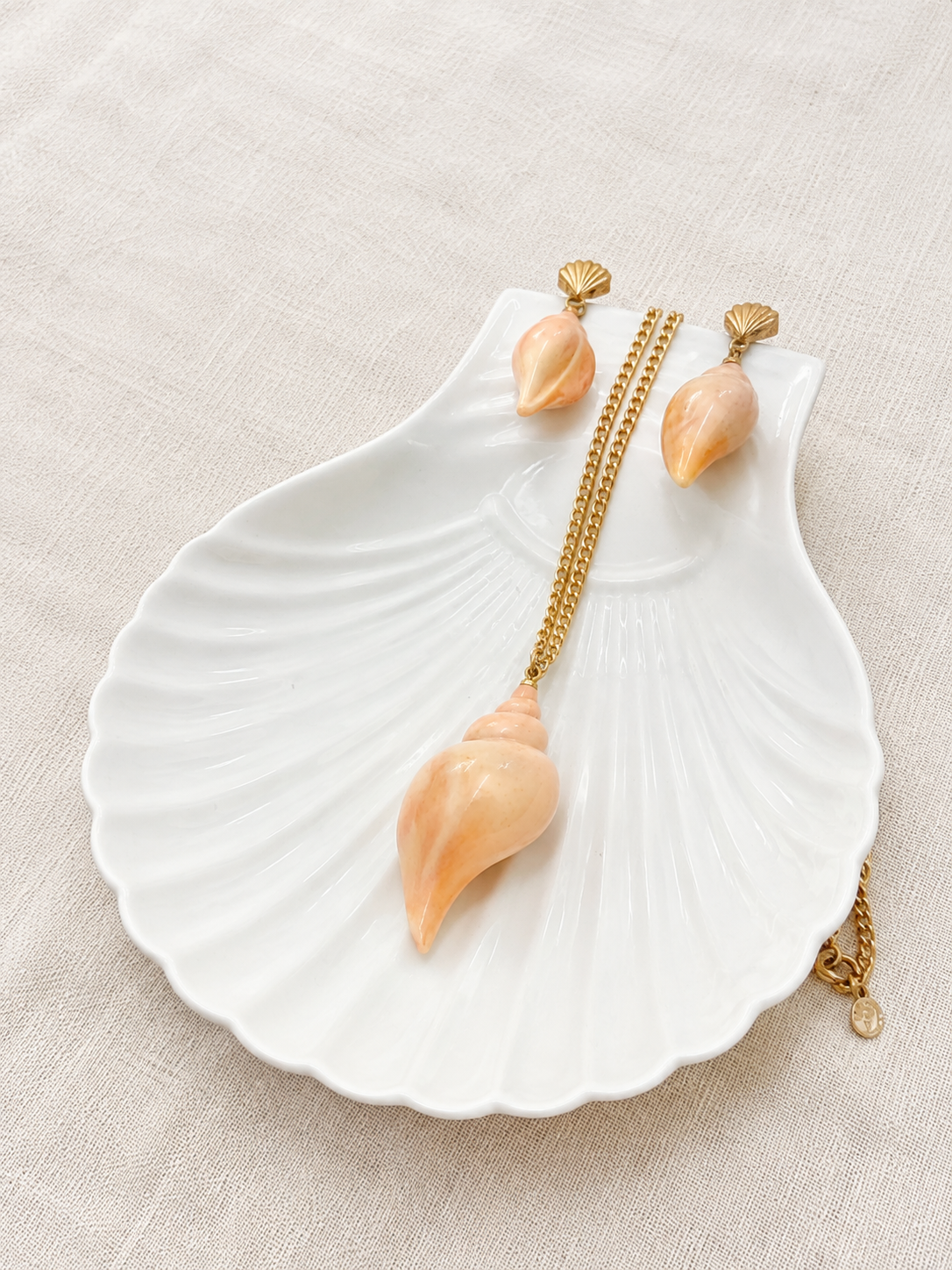 Vintage Avon Sea Swirl Set